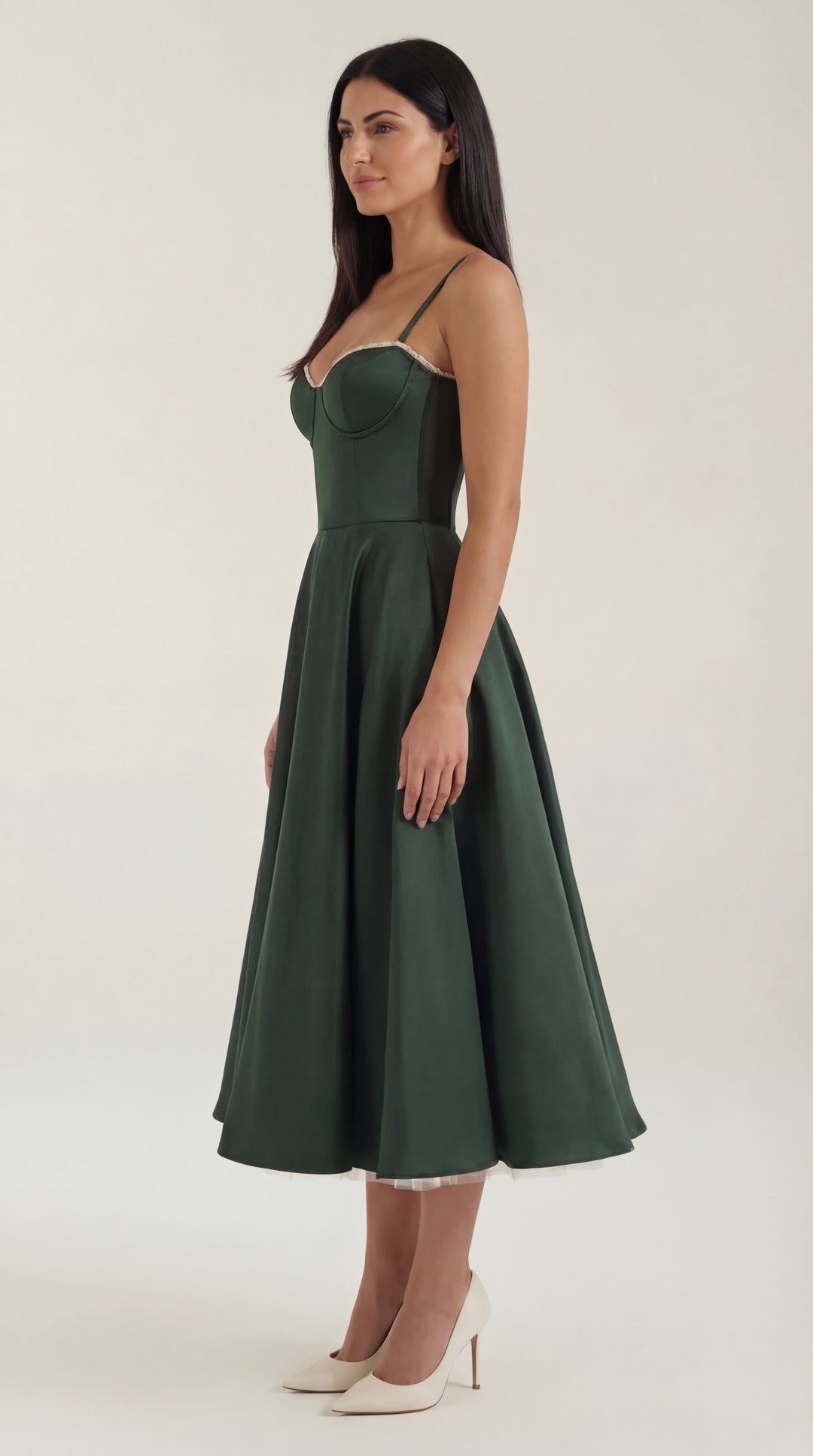 Vestido de tul y midi de Isold