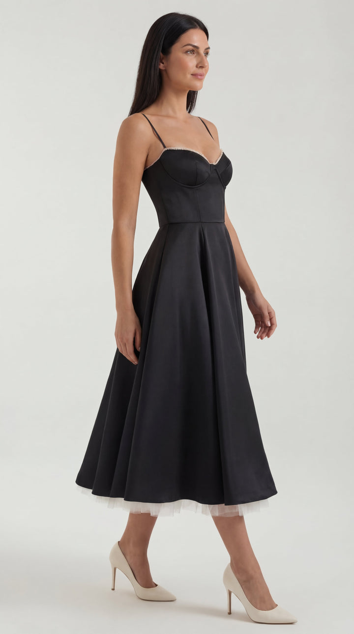 Vestido de tul y midi de Isold