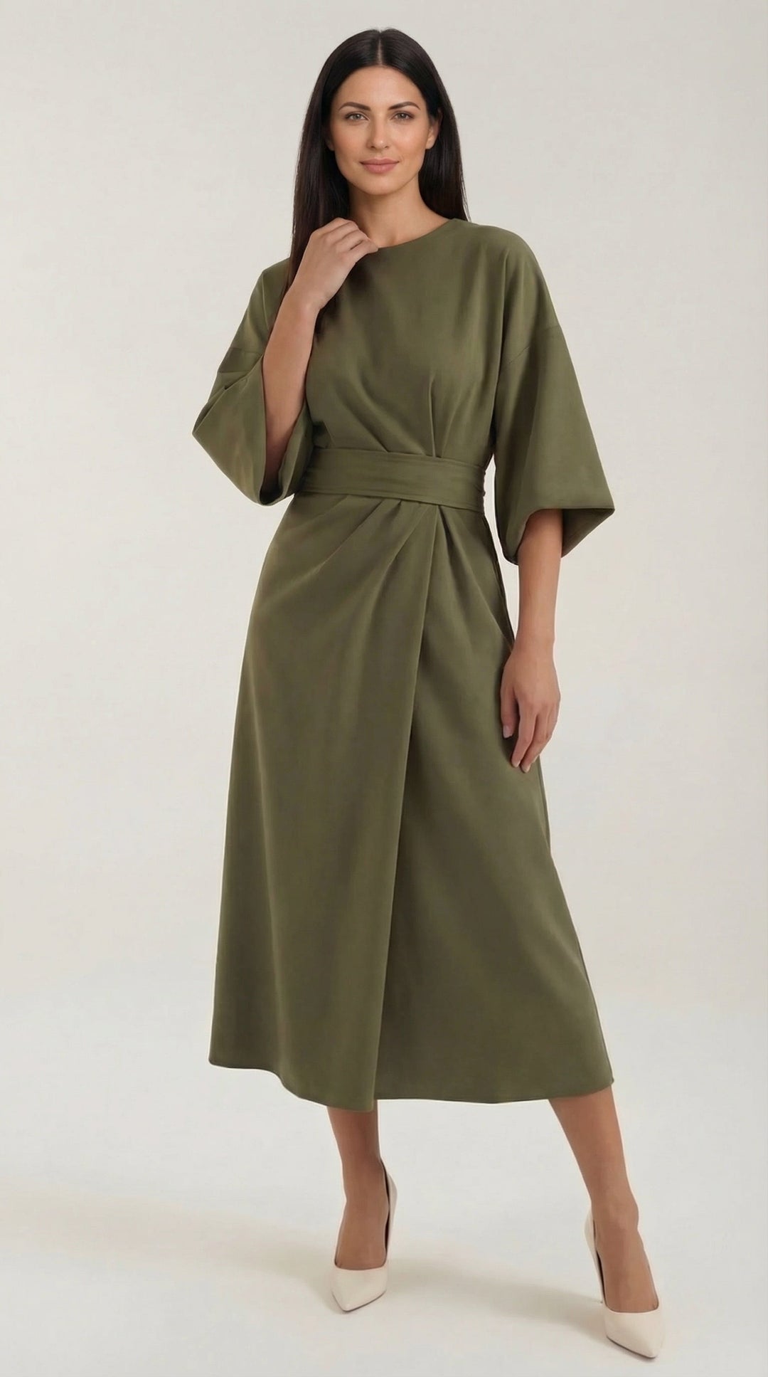 Vestido largo de Ana con cinturón
