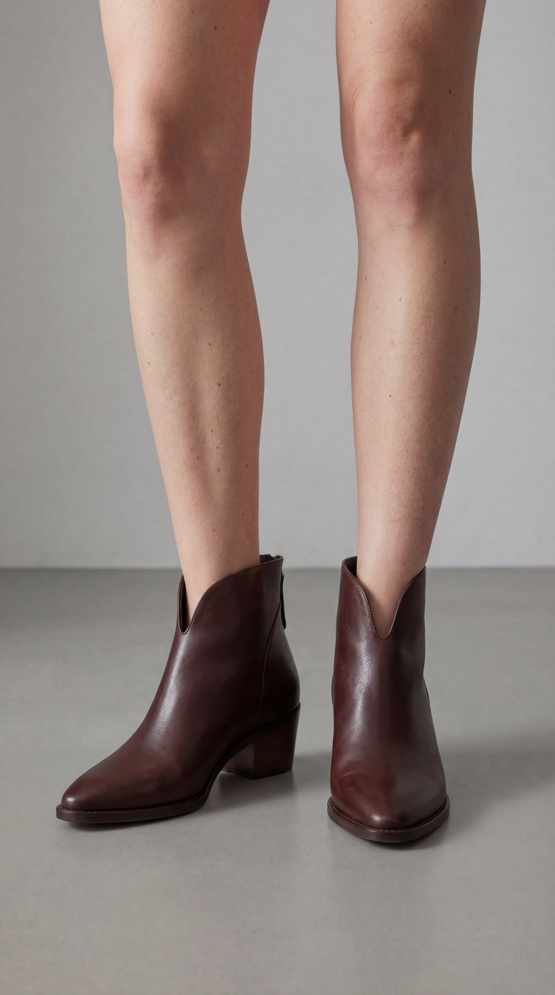 Botines Cristina de tacón bajo
