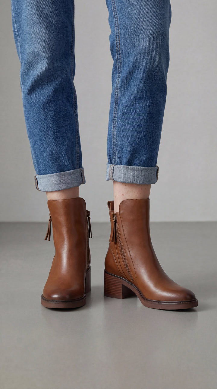 Bota Valeria con tacón cómodo