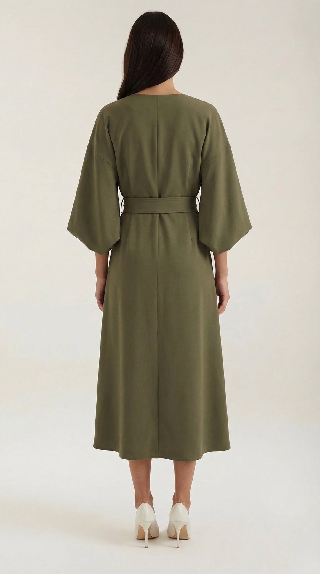 Vestido largo de Ana con cinturón