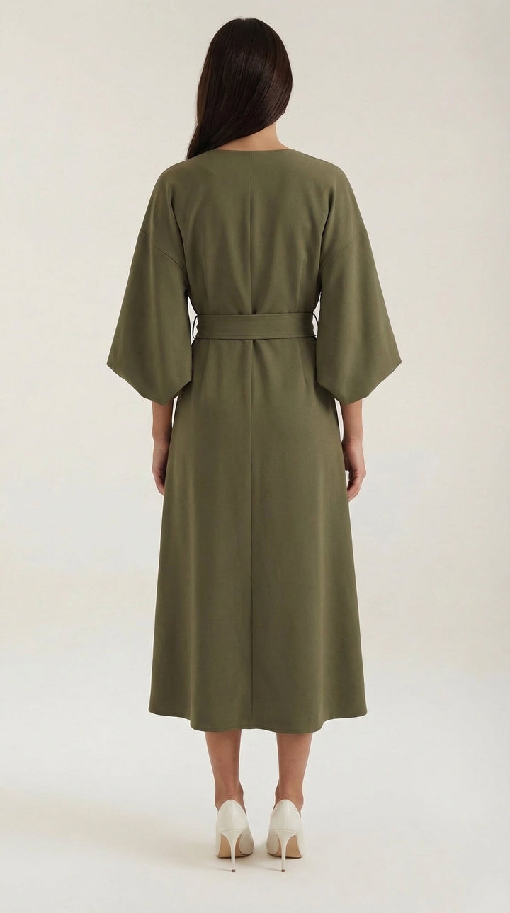 Vestido largo de Ana con cinturón