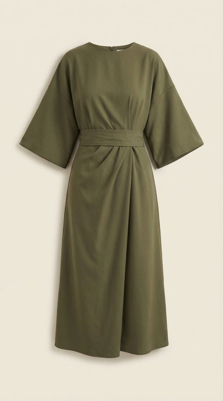 Vestido largo de Ana con cinturón