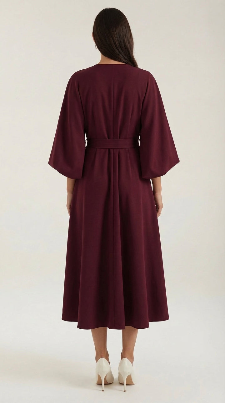Vestido largo de Ana con cinturón