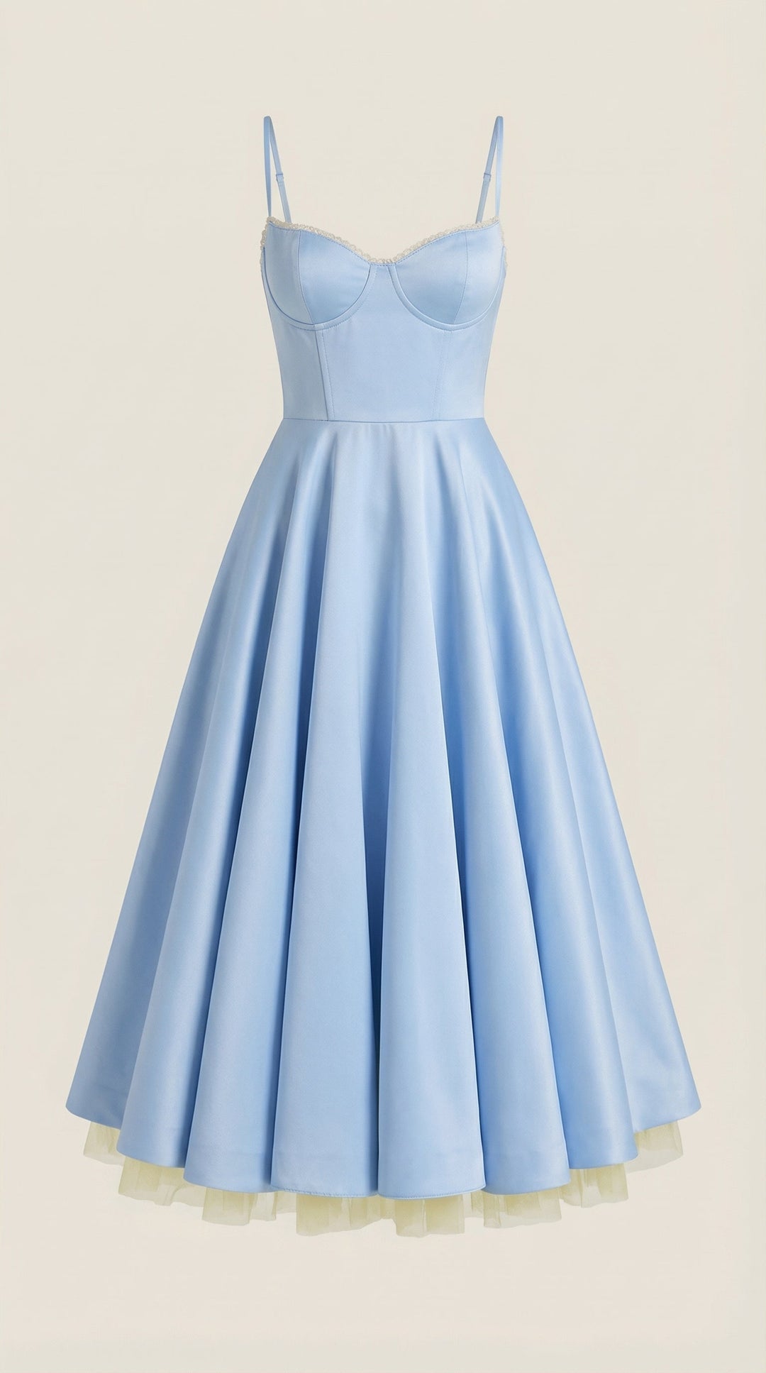 Vestido de tul y midi de Isold