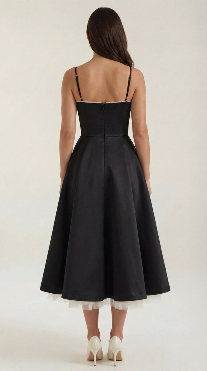 Vestido de tul y midi de Isold