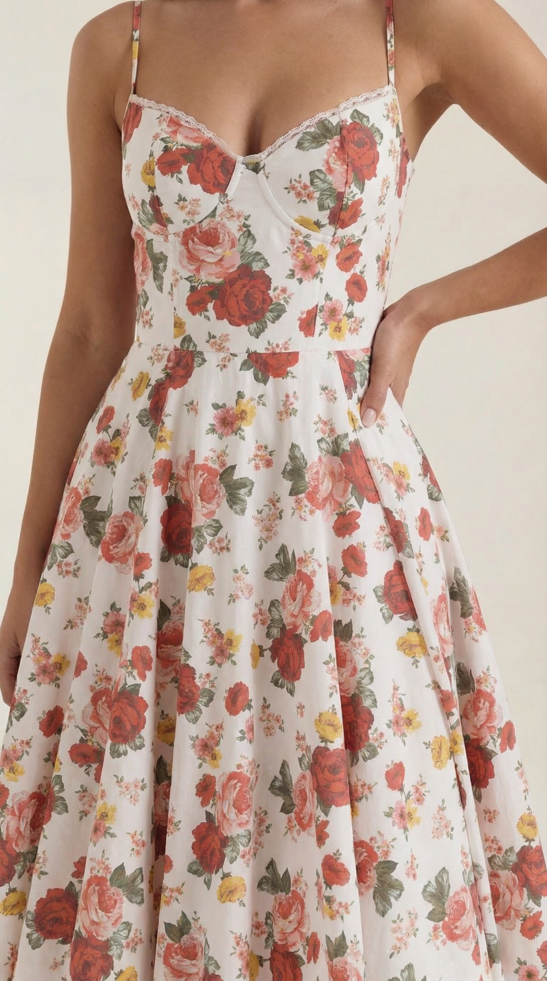 Vestido de tul y midi de Isold