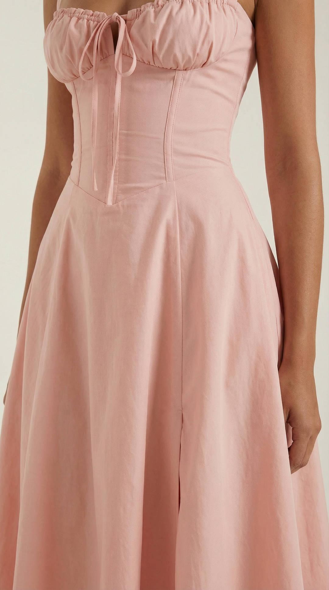 Vestido midi de color jade con cordones